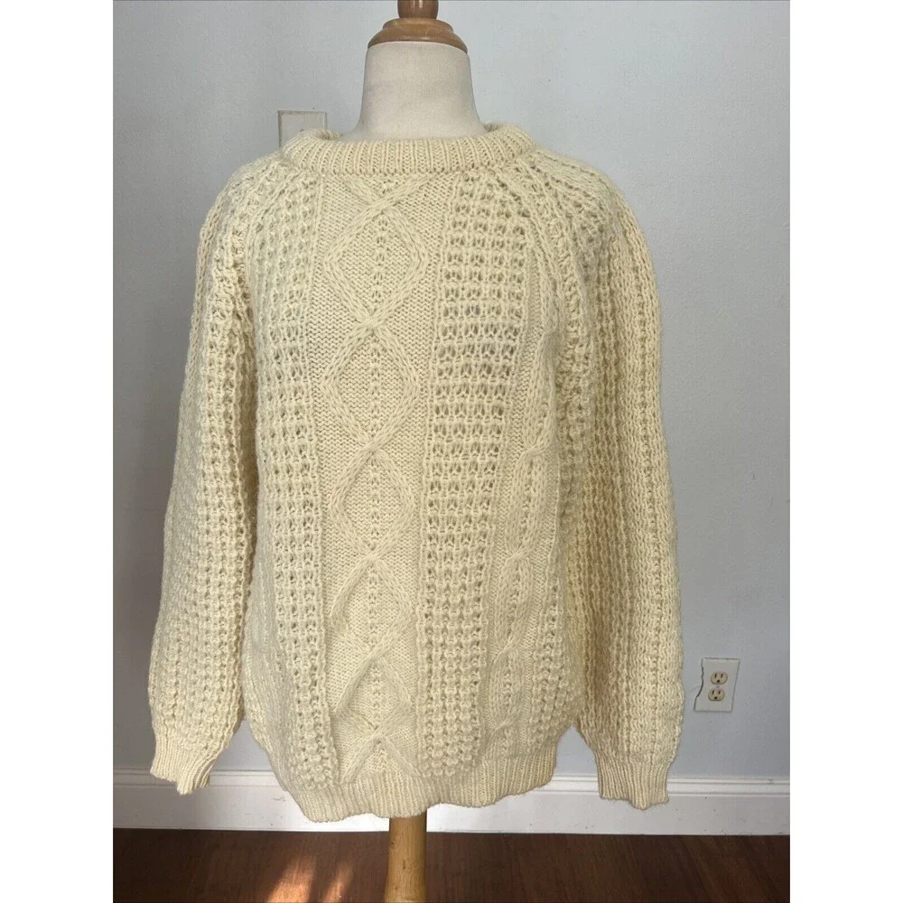 Blarney Mills Aran Fisherman Pure Wool Chunky Knit Women's‎ Handmade Sweater 40